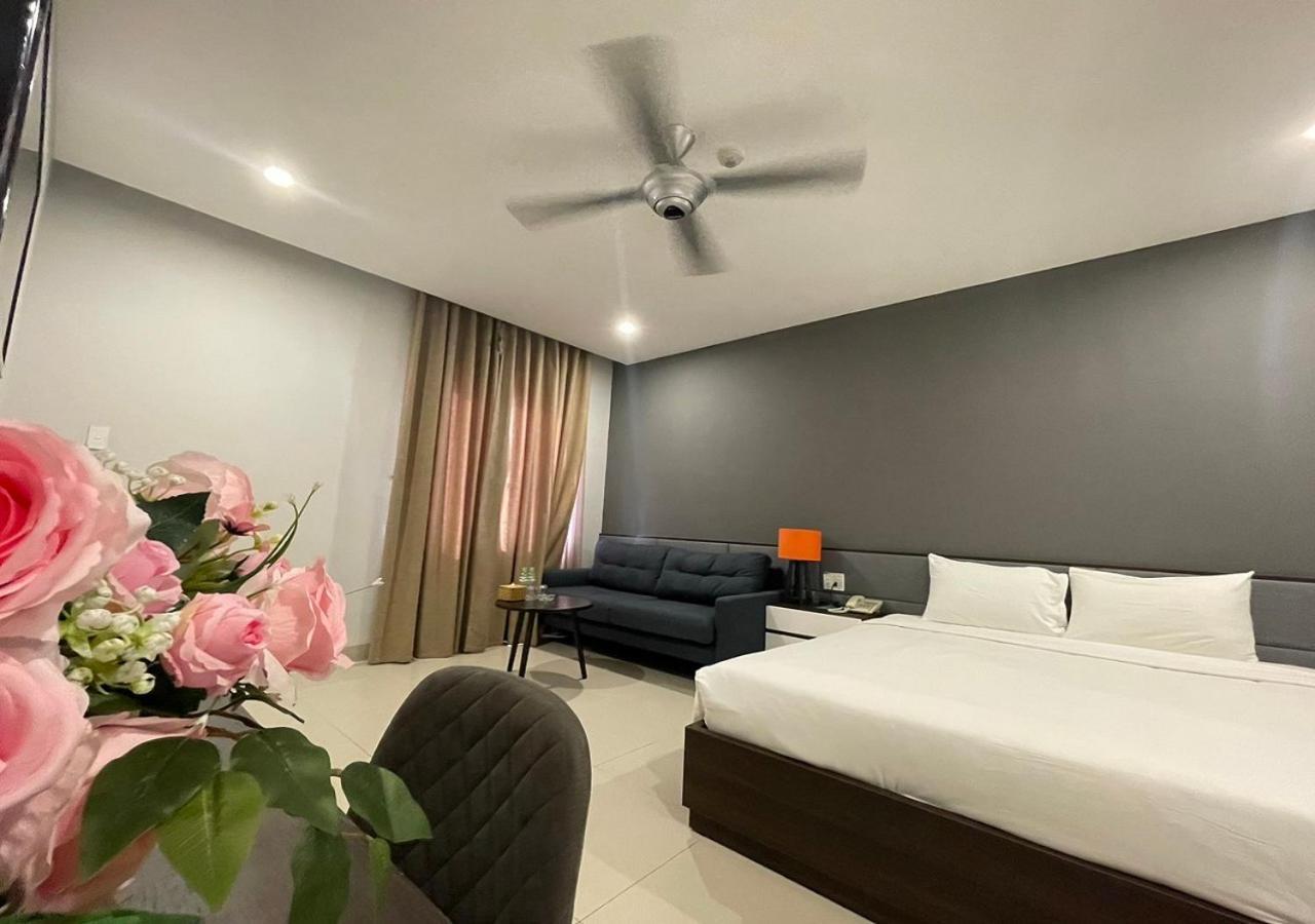 My Khe 2 Da Nang Seafront Hotel Ngoại thất bức ảnh